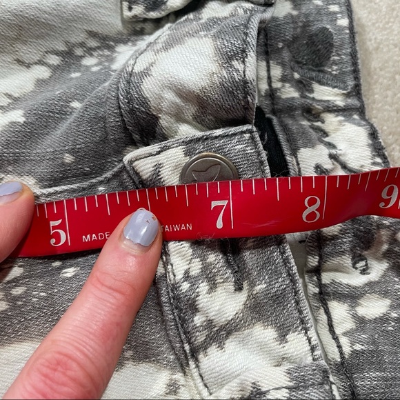 Gray Bleach Dye Splatter Tie Dye Jeans Wet Seal - Picture 15 of 16